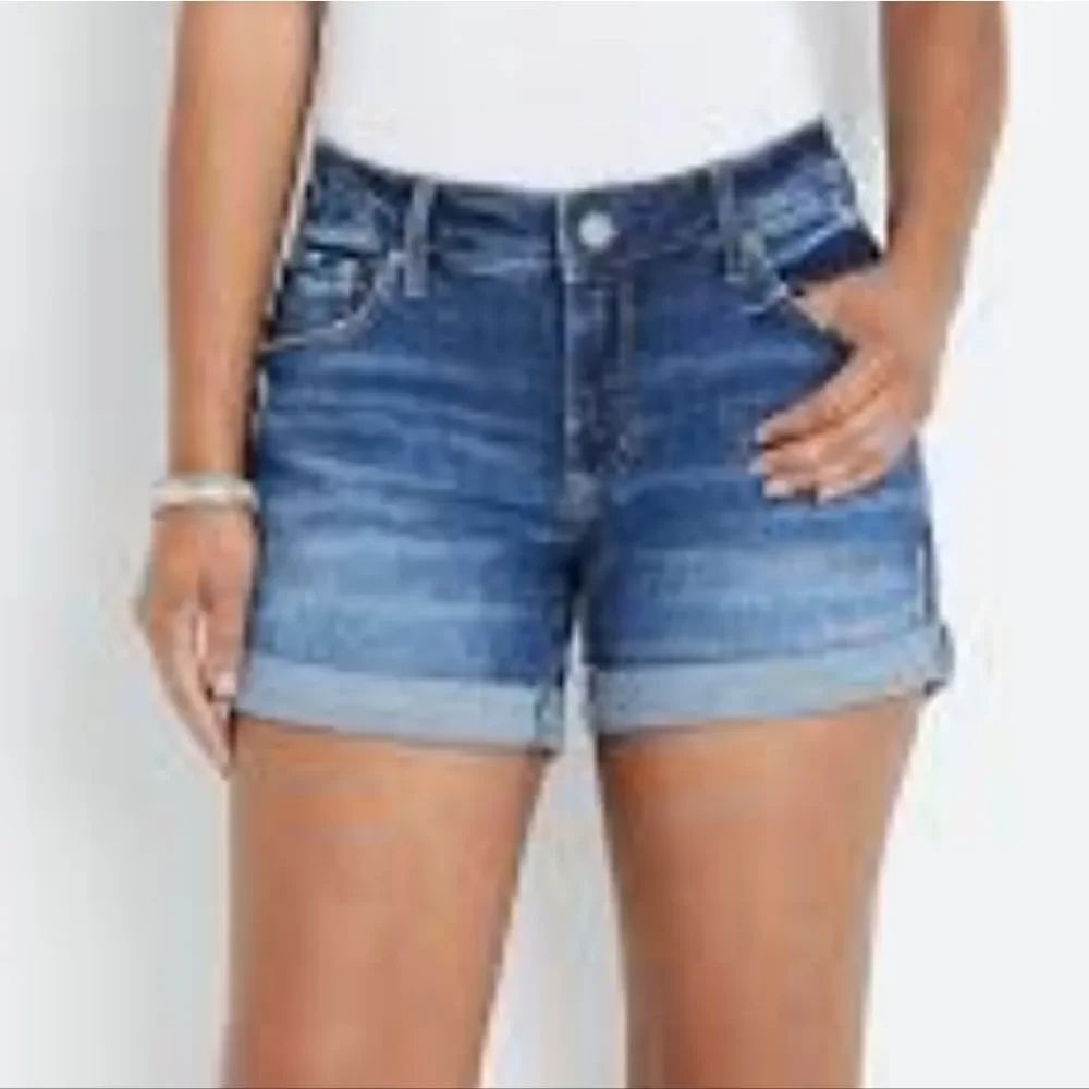 LEVIS WOMEN'S MIDI DENIM JEAN SHORT